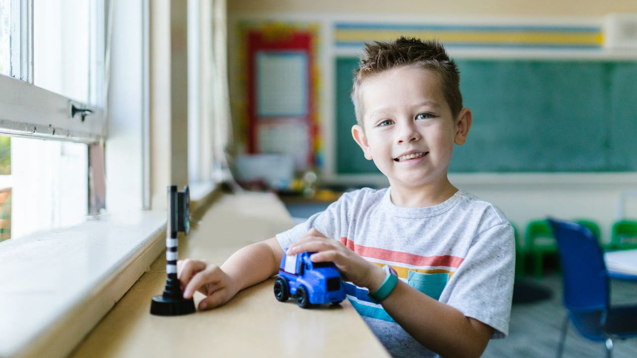 Should Children Be Dry at Night Before Starting School?